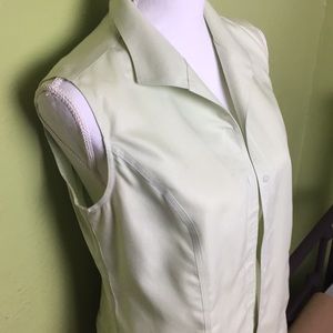 Sleeveless & Pastel!